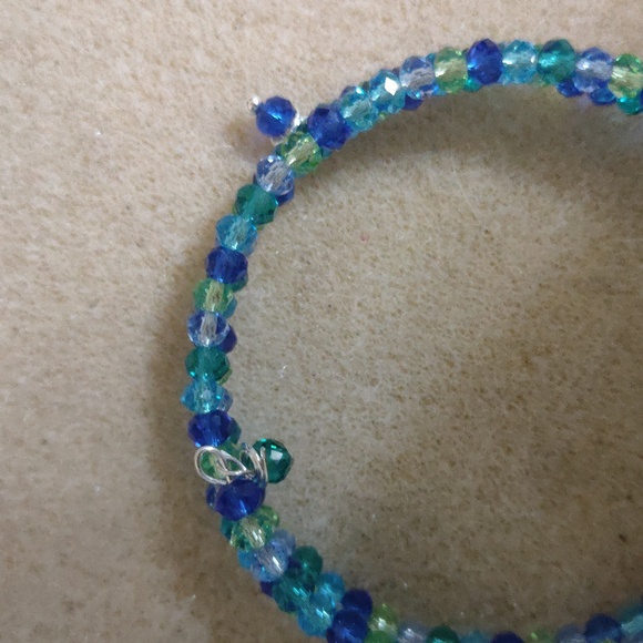 Tones Of Blue Bracelet & Earrings Set - Picture 3 of 3